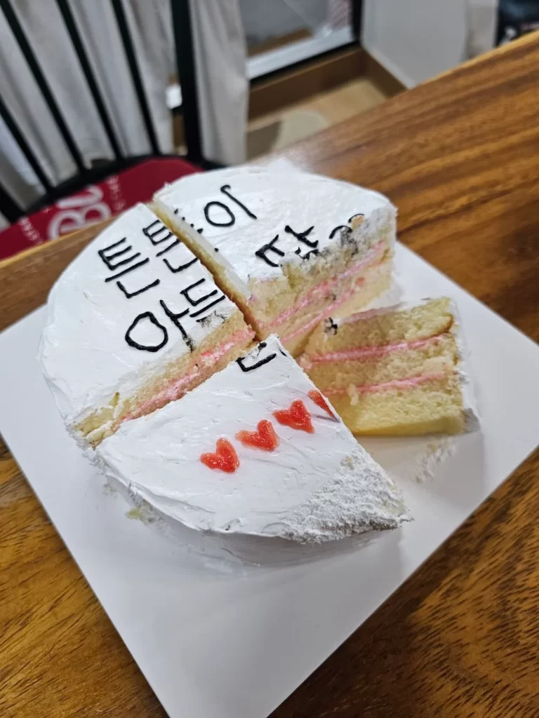 튼튼이 케익1